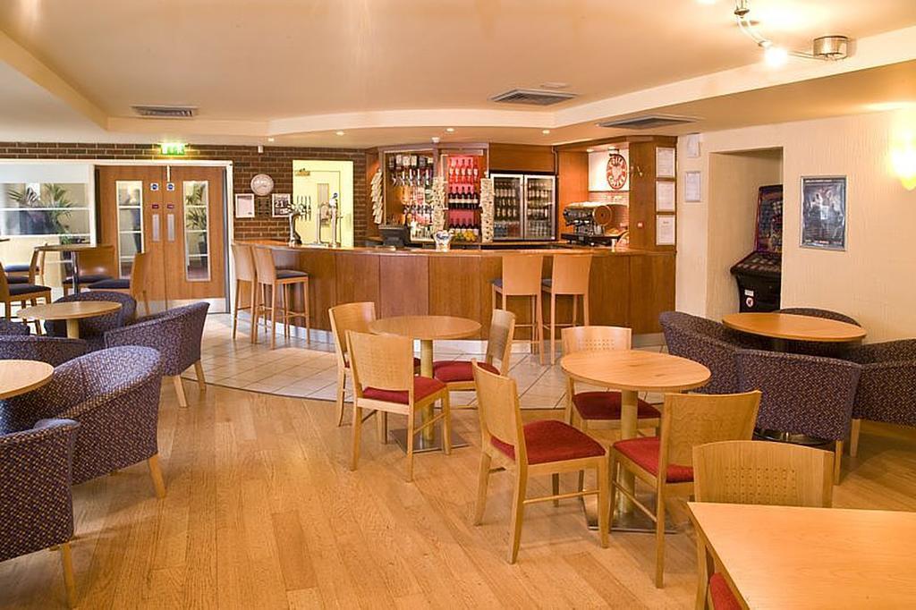 Premier Inn London Elstree / Borehamwood Kültér fotó